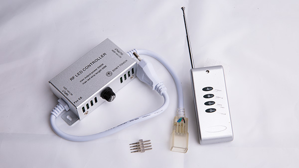 led控制器定制廠家：建築外立面照明燈光色彩變化的實現者