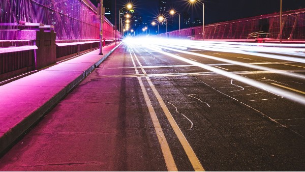 問完五線燈帶控制器的價格後嫌貴的，請聽我一言