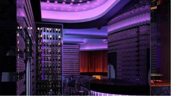 能做出優質燈光控制器的廠家，透露著什麽信息呢?